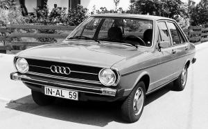 Audi 80 LS 4-Door Sedan 1972 года